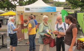 Infostand "Naturvision" bei einer vergangenen Veranstaltung in der Fairtrade-Town Ludwigsburg (Bild: Stadt Ludwigsburg)